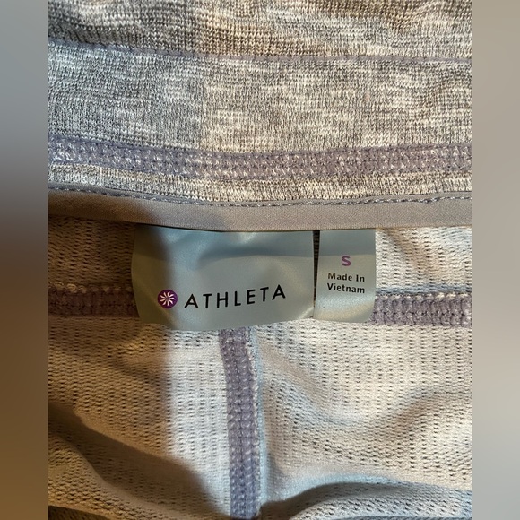 Womens Athleta skirt, size small - Picture 3 of 4